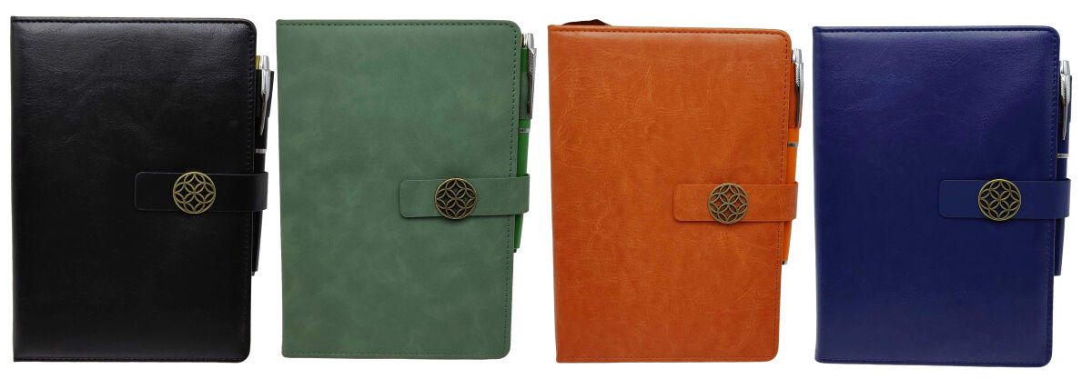 Щоденник А5 /150 аркушів ш/зам недатований на магніті з ручкою ролер, золотий край Щоденник А5 /150 аркушів ш/зам недатований на магніті з ручкою ролер, золотий край